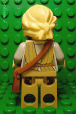 rey scarf and goggles